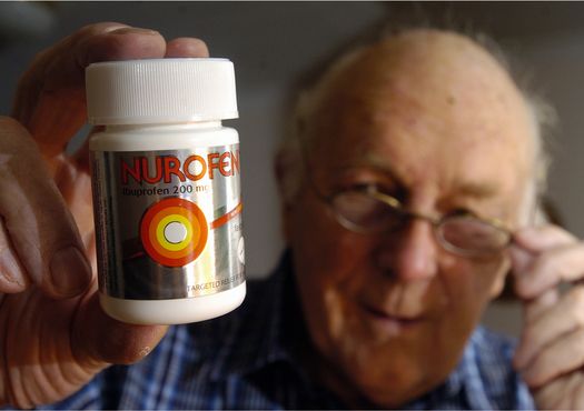 Dr Stewart Adams, who invented ibuprofen , dies at the age of 95