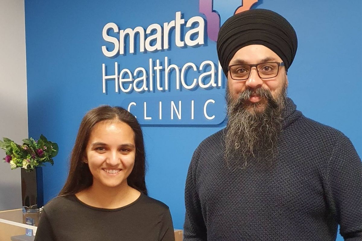 Smarta Healthcare celebrates National Apprenticeship Week with a new Pharmacy Assistant Apprentice